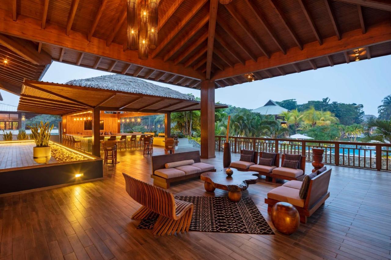 Indura Beach & Golf Resort Curio Collection By Hilton Tela Dış mekan fotoğraf