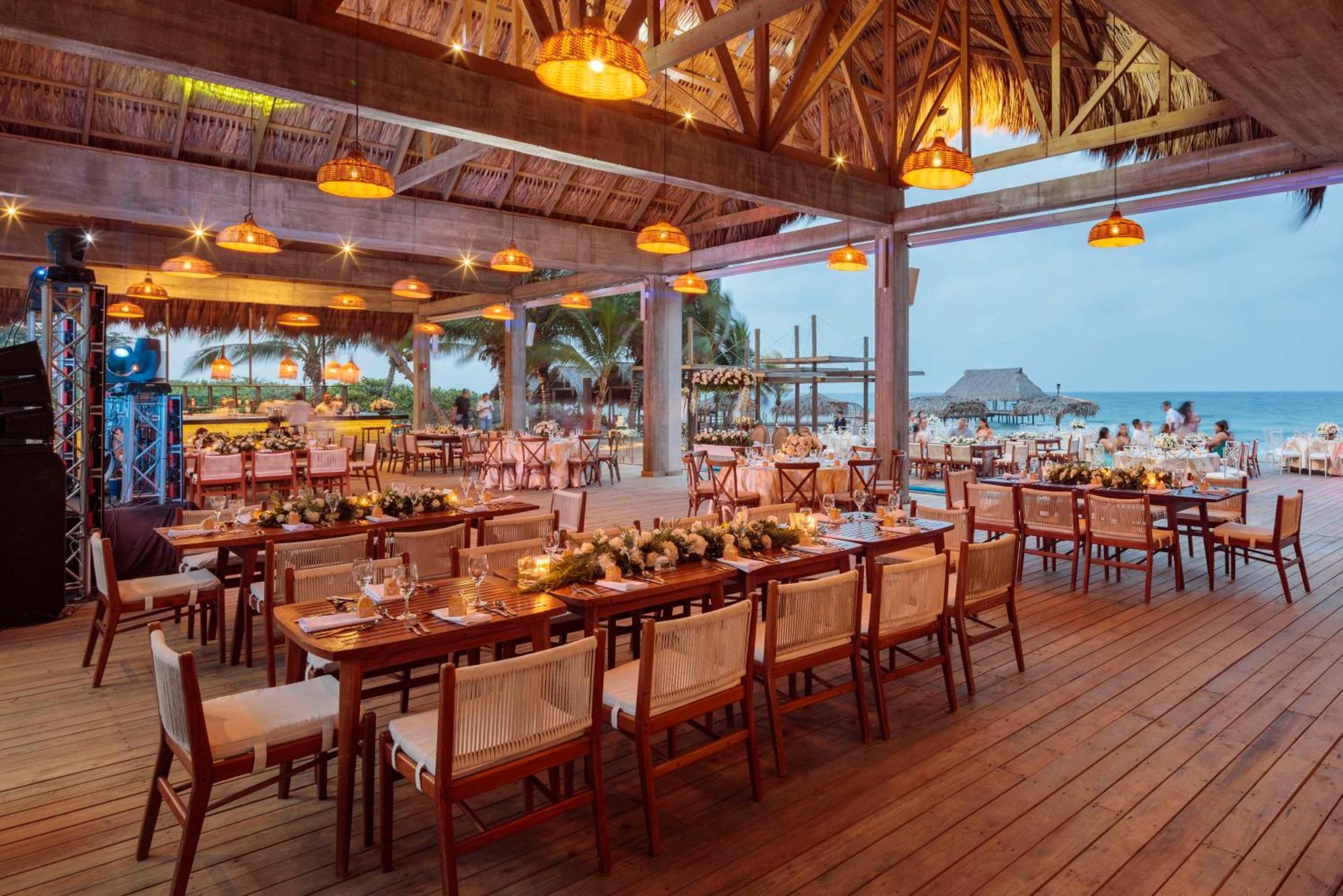 Indura Beach & Golf Resort Curio Collection By Hilton Tela Dış mekan fotoğraf